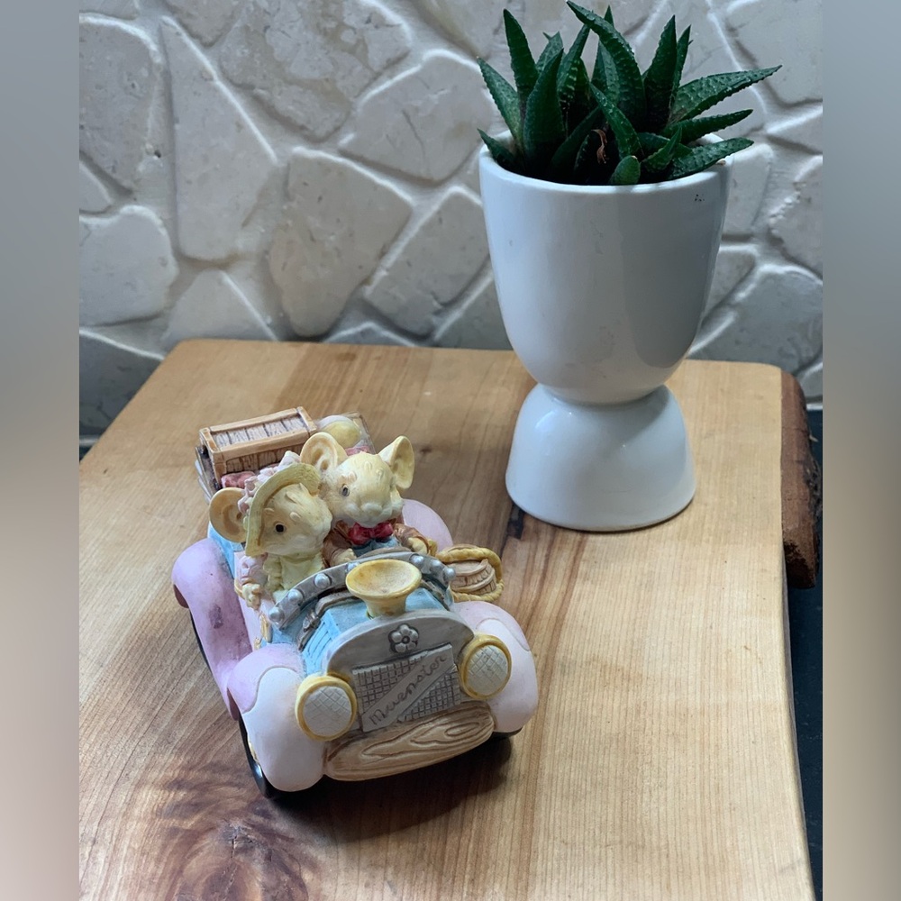 GANZ | Little Cheesers “Sunday Drive” Figurine